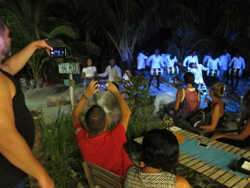 Sealavie Inn Ukulhas Island Exterior photo